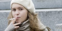 ماهي دوافع المراهقين للإمساك بأول سيجارة ؟