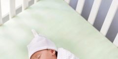 طريقة تساعد فى نوم الطفل الرضيع طوال الليل