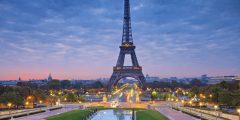 باريس عاصمة النور والموضة