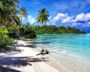  جزيرة المالديف/ وجهة رائعة لقضاء صيف 2023
